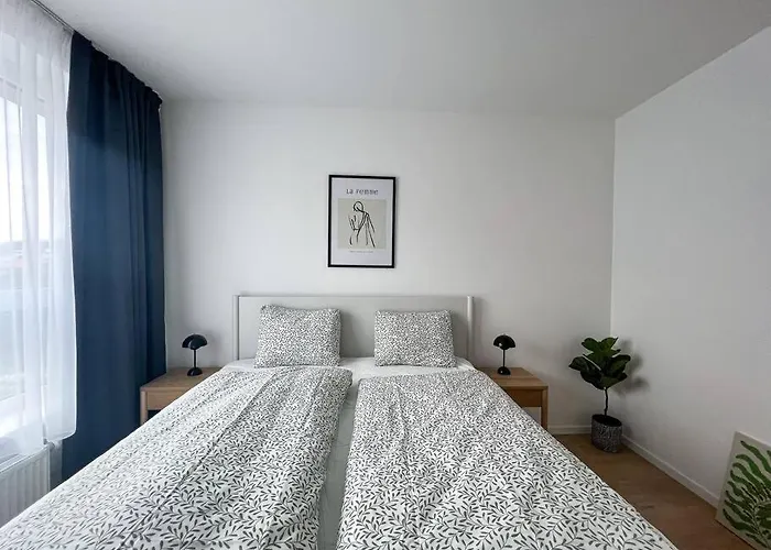 3br Stadium Getaway - Parking Apartament Bratislava